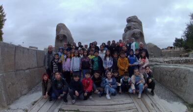 İstiklal İlkokulu Müdürlüğünden Alacahöyük-Boğazkale Müzelerine Gezi…